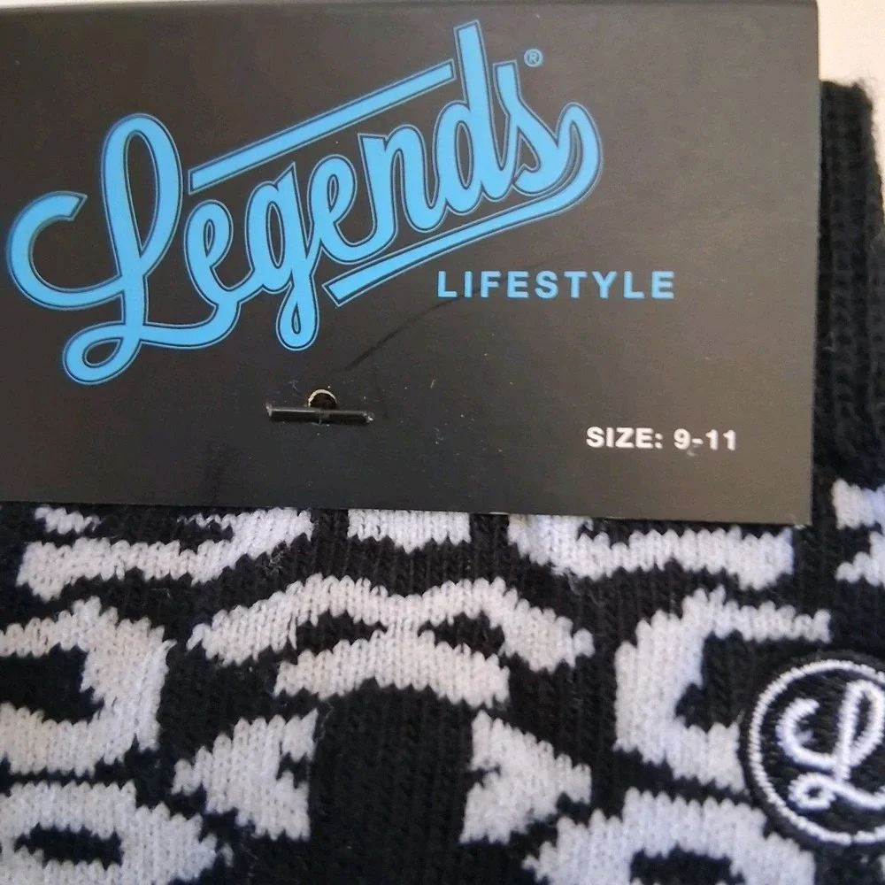 New Legends Men's Size 9 - 11 Three Pair of Mid Calf Cotton Blend Socks